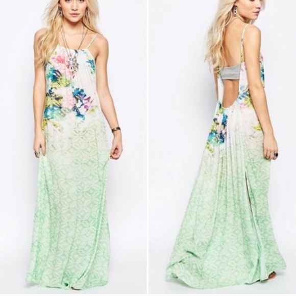 Free People Dresses & Skirts - Free People Intimately Nomad Backless Maxi Dress In Seafoam
Combo M
